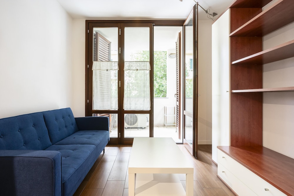Berni in Florence With 1 Bedrooms and 1 Bathrooms