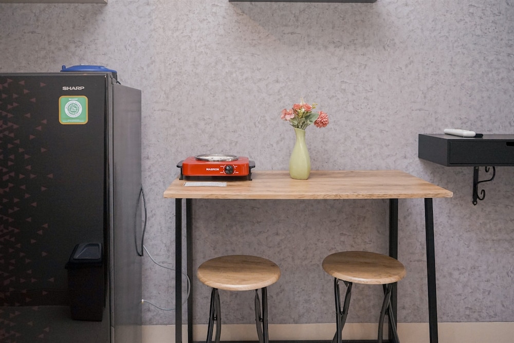 Cozy Studio Apartment At Transpark Bintaro