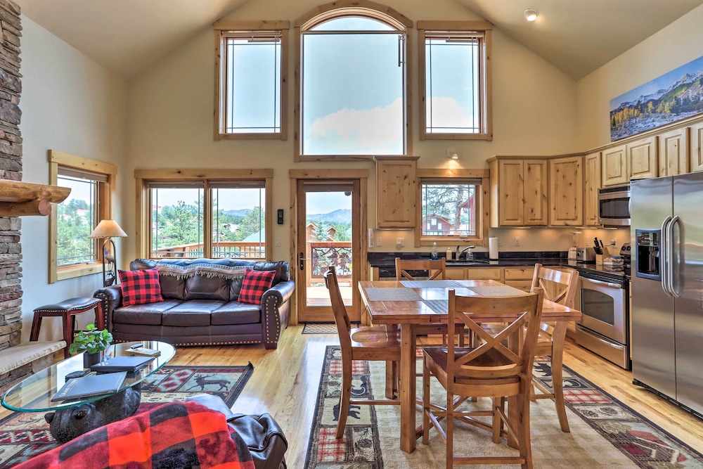 Estes Park Home w/ Grill < 1 Mi to Stanley Hotel! - Property Image 14