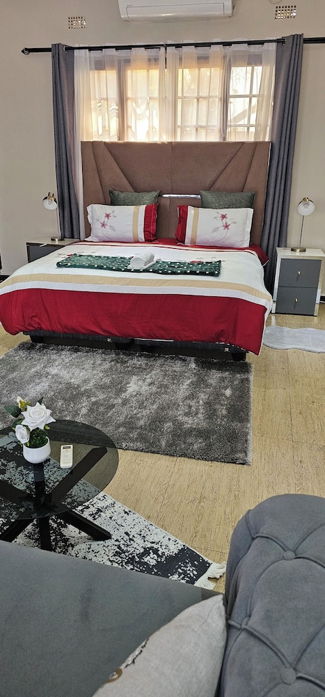 TumTowa Luxury