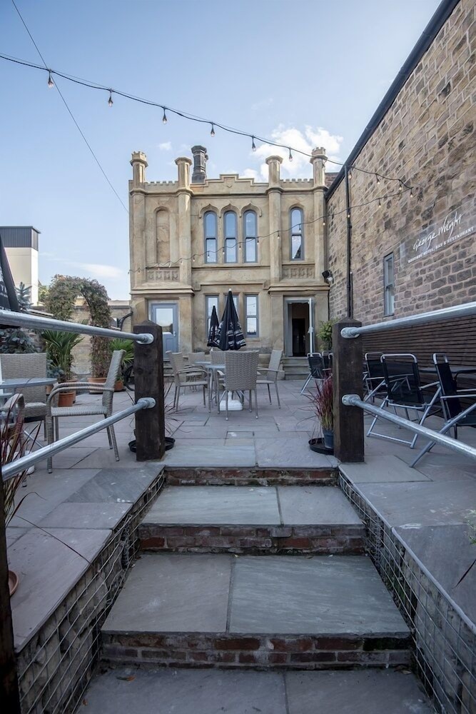 Rotherham Vacations - George Wright Boutique Hotel, Bar  Restaurant. - Property Image 3
