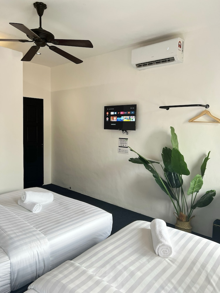 Quee Hotel
