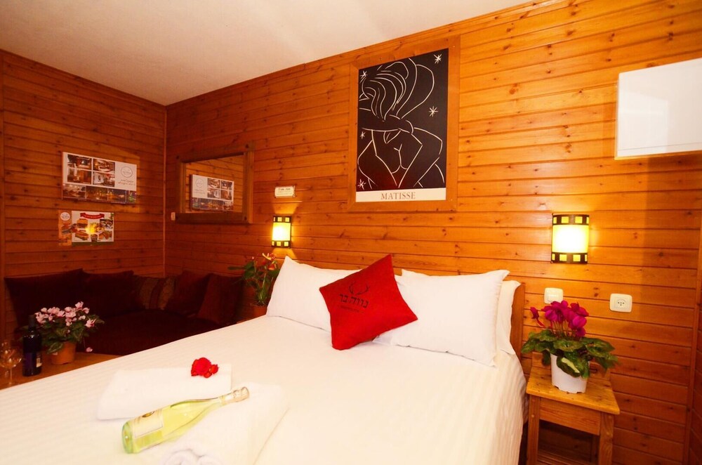 Neve Bar boutique hotel in the village view 2