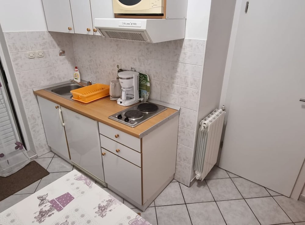 Apartments Pansion Franka 3