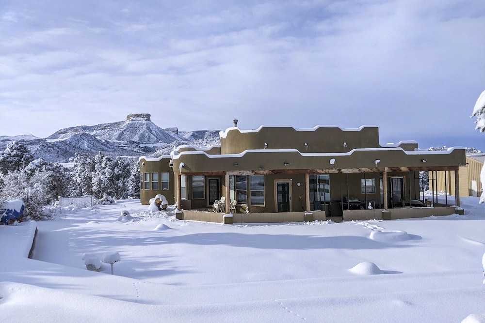 Luxe 5-acre Mancos Home ~ 1 Mi to Mesa Verde view 2