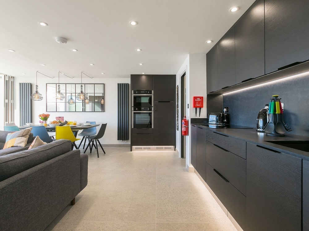Louies Loft