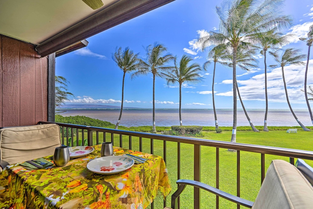 Molokai Shores Resort Condo w/ Pool & Views!