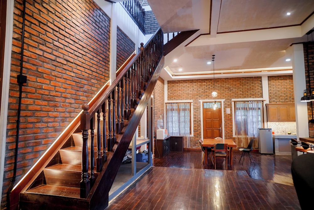Villa Lingga Puncak