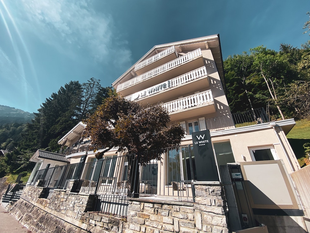Hotel Le White - Image 1