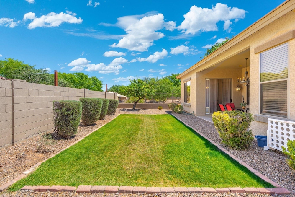 Dublin in Gilbert With 4 Bedrooms and 2 Bathrooms