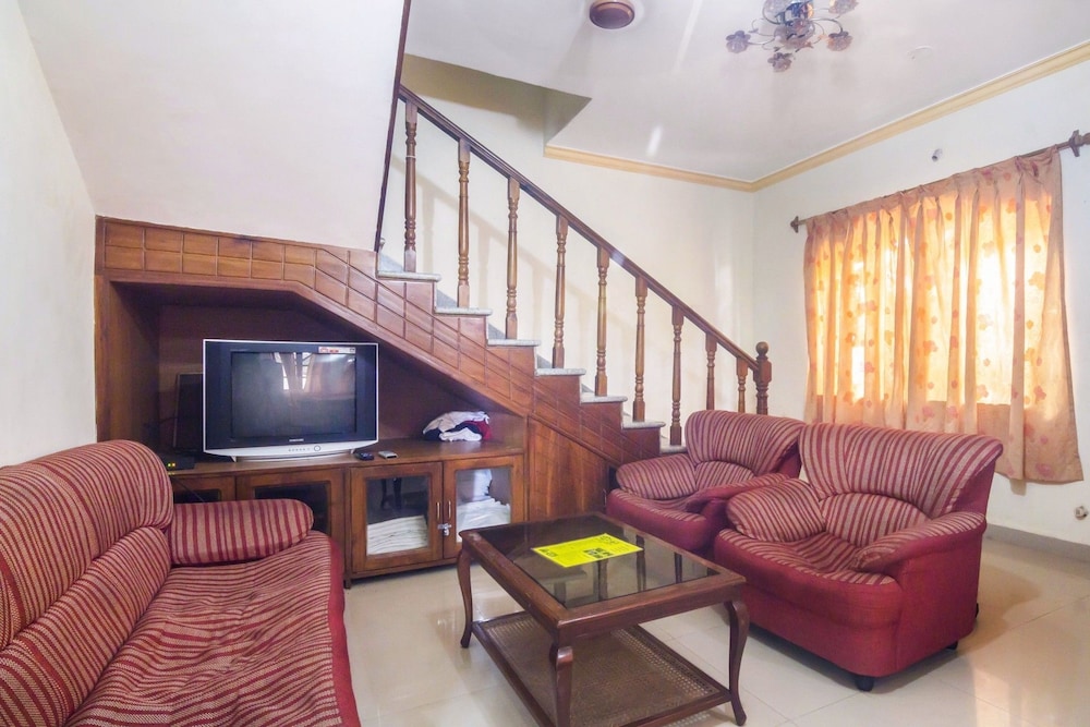 GuestHouser 4 BHK Villa 8209