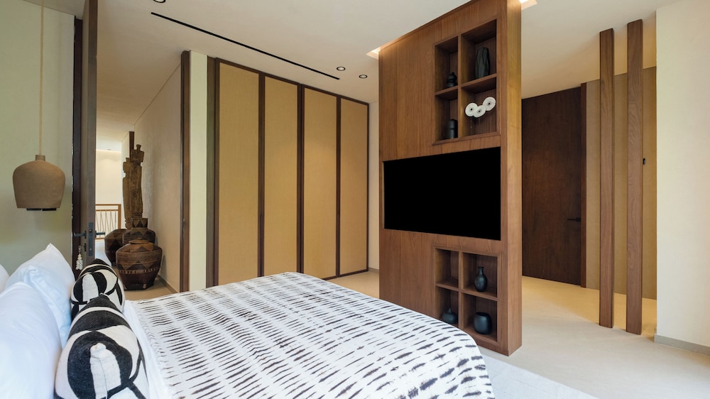 Villa Fiji by Villa Finder