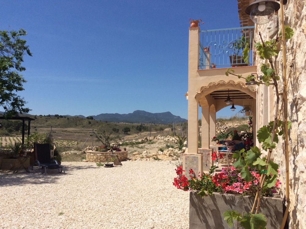 Los Cuatro Vientos B&B