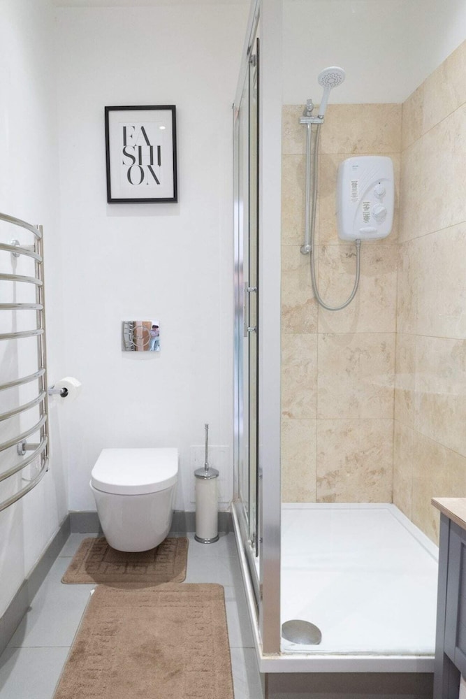 Trendy & Central 2BD Flat -brick Lane, Shoreditch!