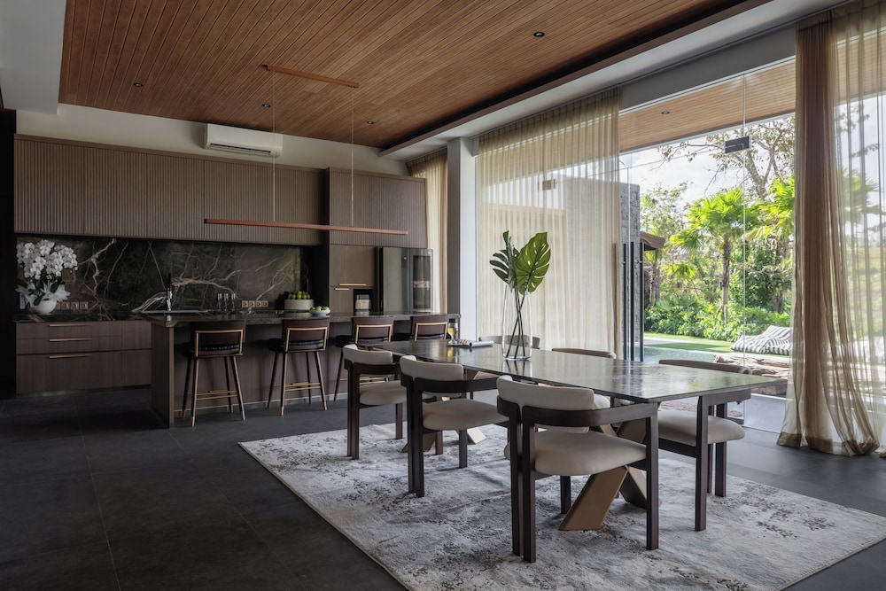 Lila Villa Pererenan - Bali Invest Club