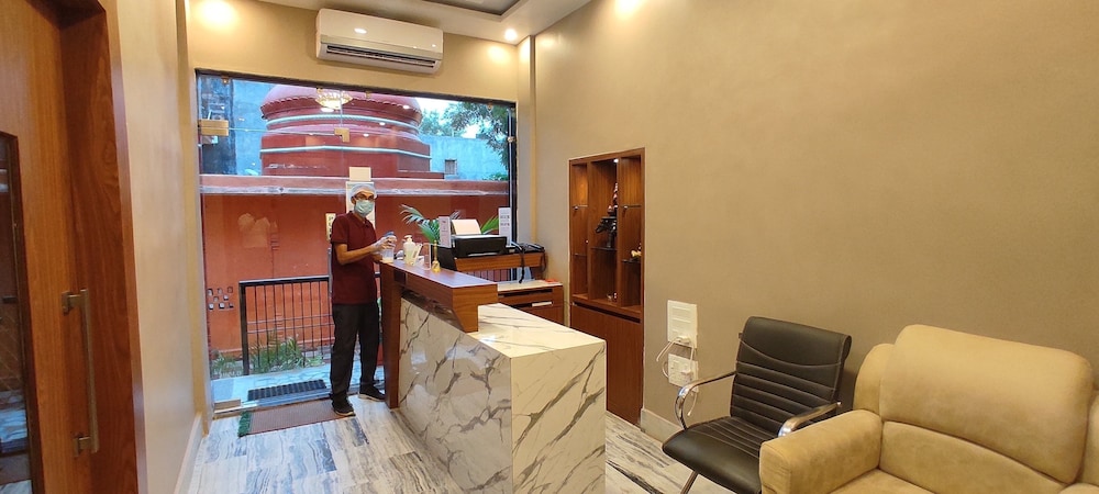 THE KASHI RESIDENCY