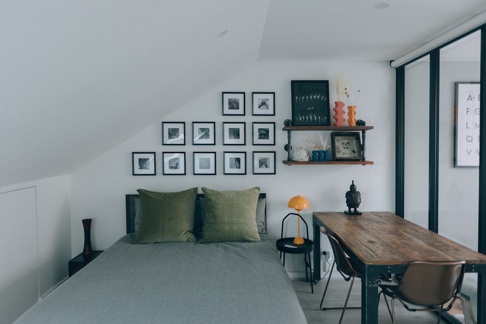 'The Lumos' Designer home