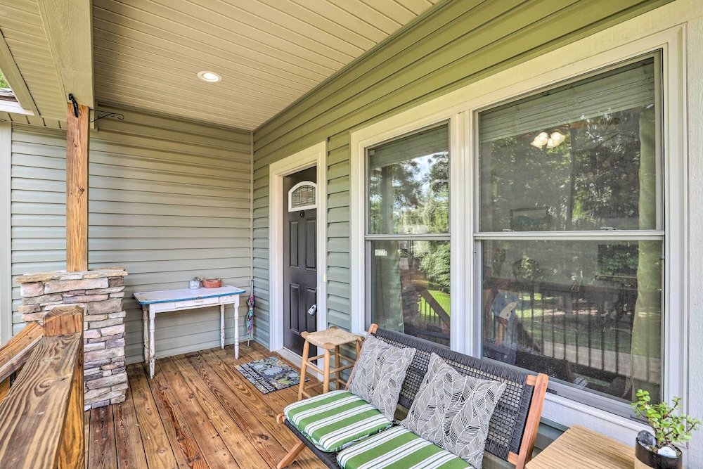 The Bowen Arrow Lovely Home in Asheville! view 3