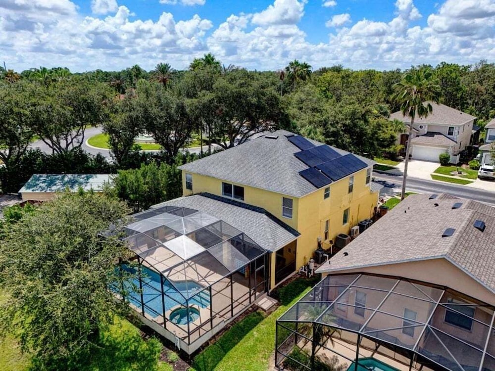 Mickey's Island Escape - 6 Bedroom w/ Pool Slide 6 Villa