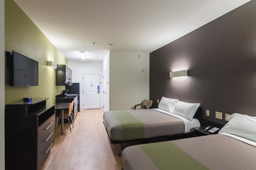 Days Inn & Suites by Wyndham Colorado City/I-20