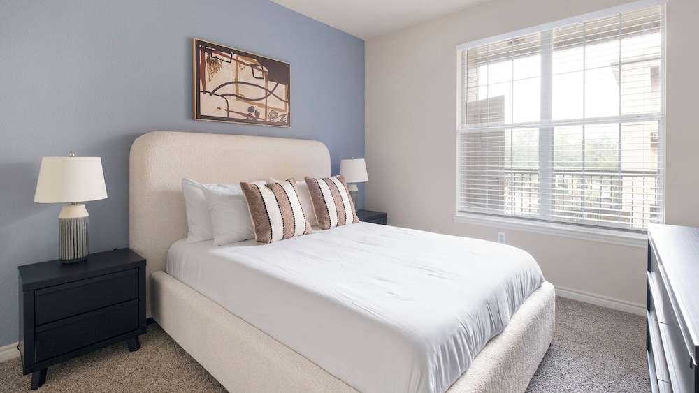 Landing Furnished Apartments Northwest Houston
