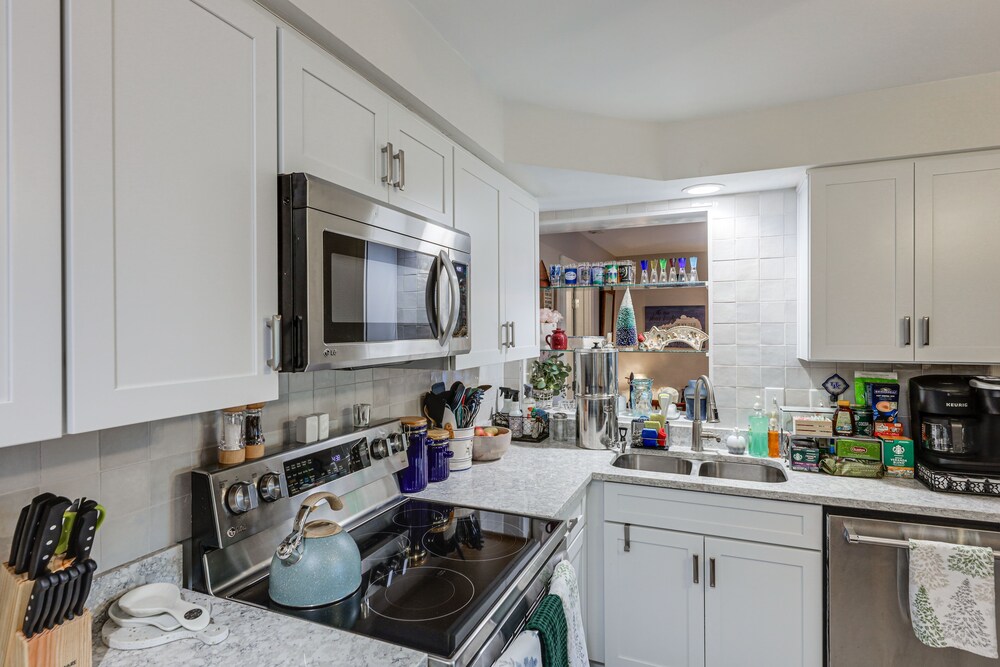Lexington Vacations - Lovely Lexington Home: 4 Mi to Downtown! - Property Image 16
