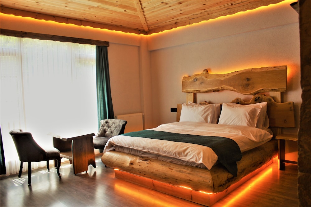 Abant Dere Otel