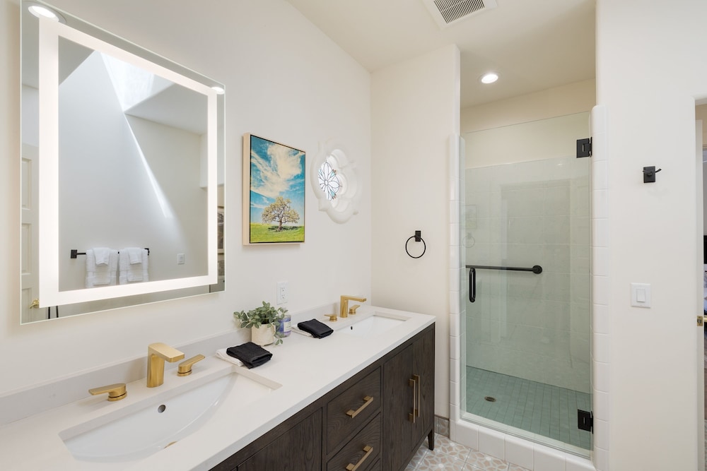 Rancho Robles by Avantstay Vineyard Villa w Views Pool Privacy