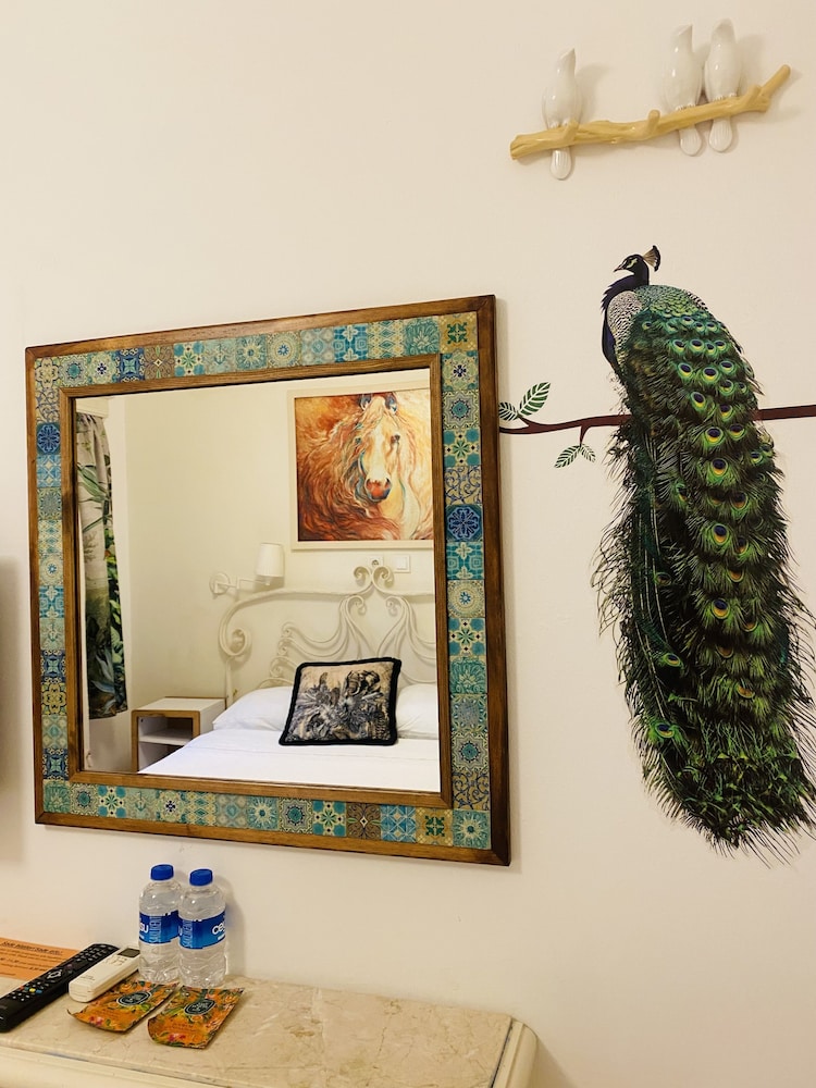 Sade Butik Otel - Image 100