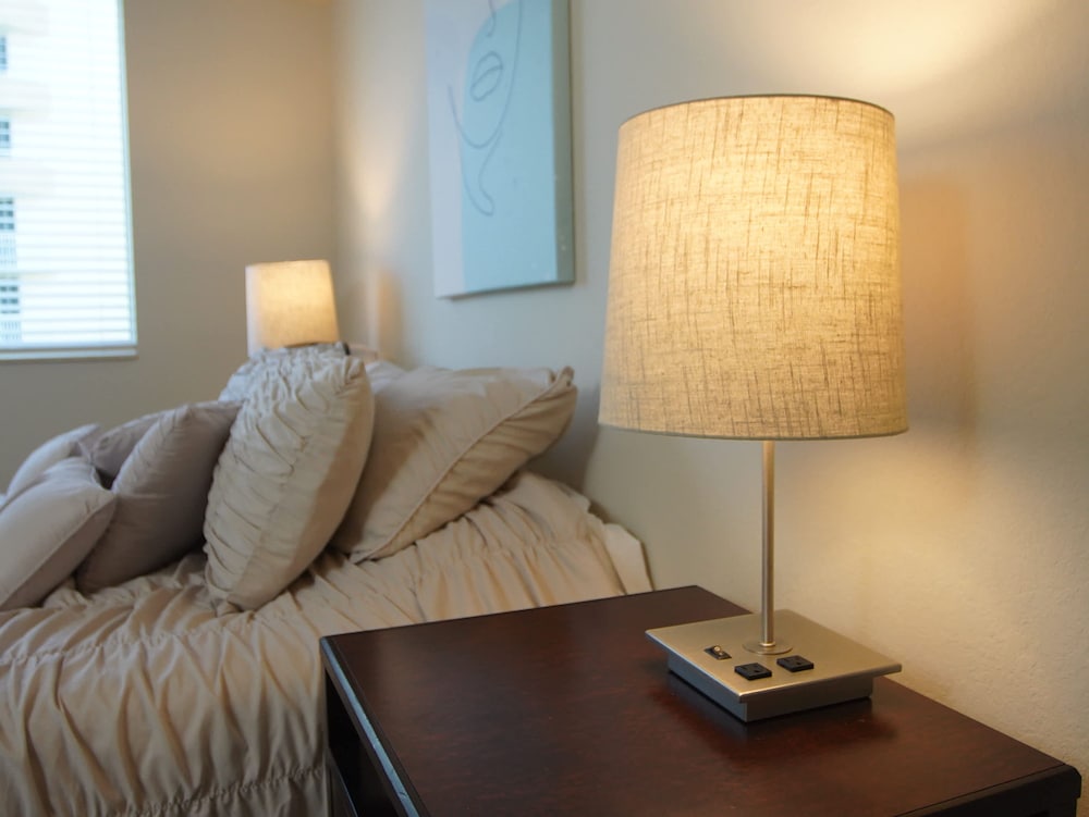 Luxury Entire 2 BR Condo Oceanfront In Cartagena