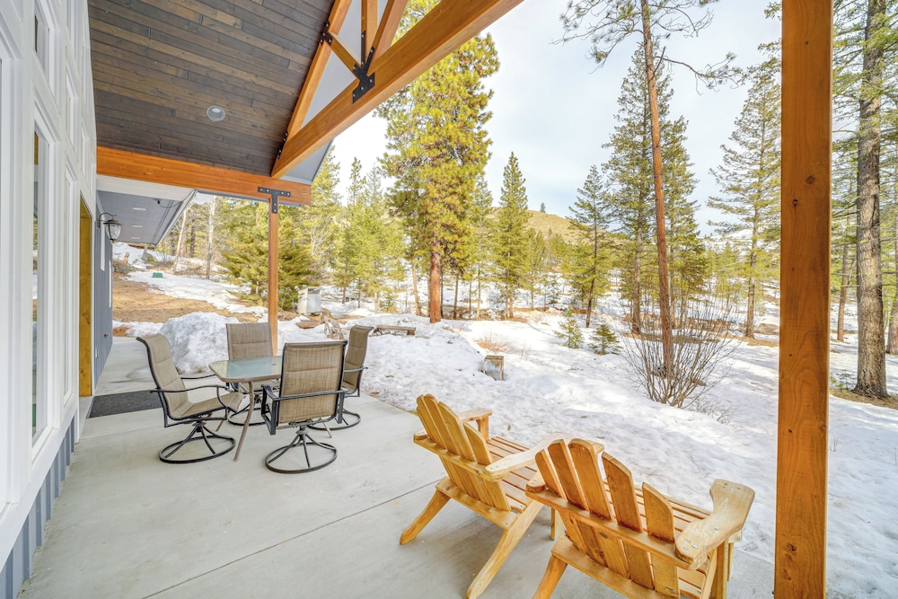 'chelan Mountain Retreat' Chalet w/ Fire Pit!
