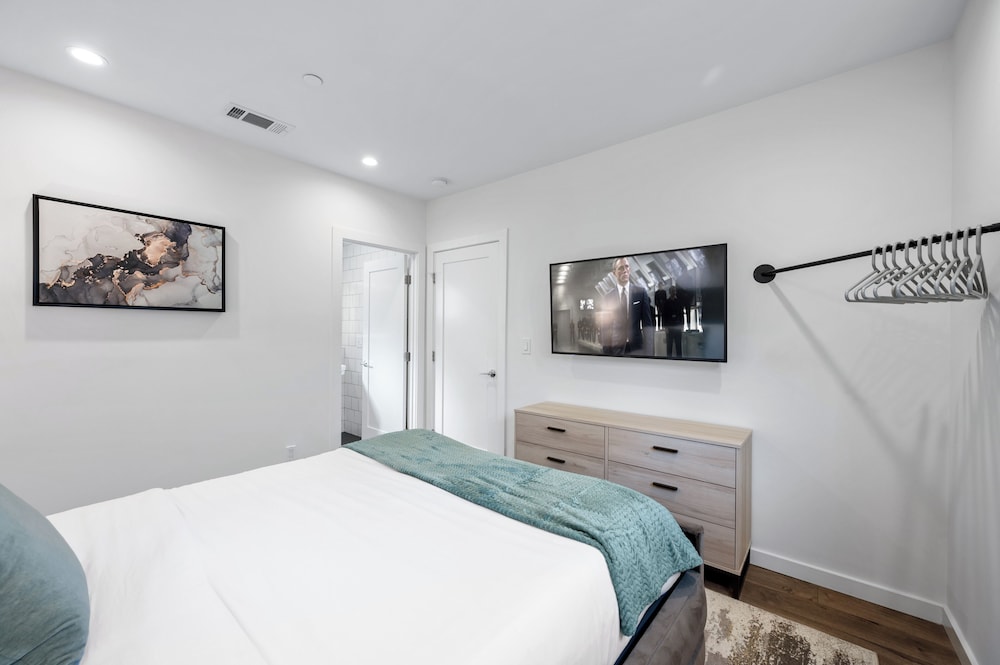 The Gower Street Bungalows by AvantStay