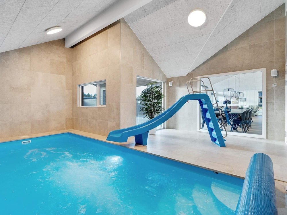 5 Star Holiday Home in Norre Nebel