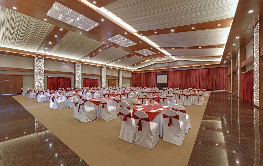 meeting & event spaces