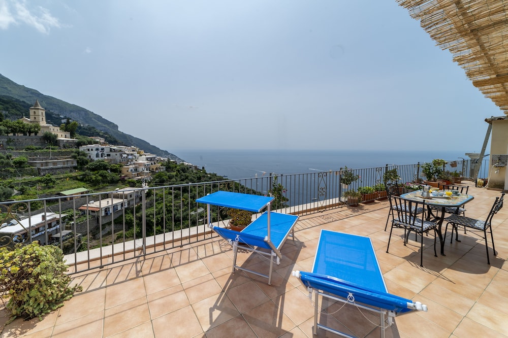 Casa Melevyen view 5