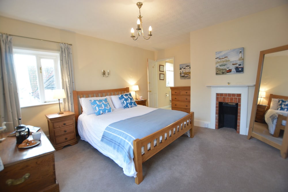 Gosfield Cottage, Aldeburgh