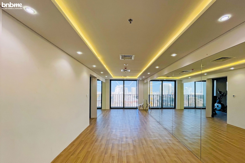 Lucky Residence - 1002 by bnbme homes