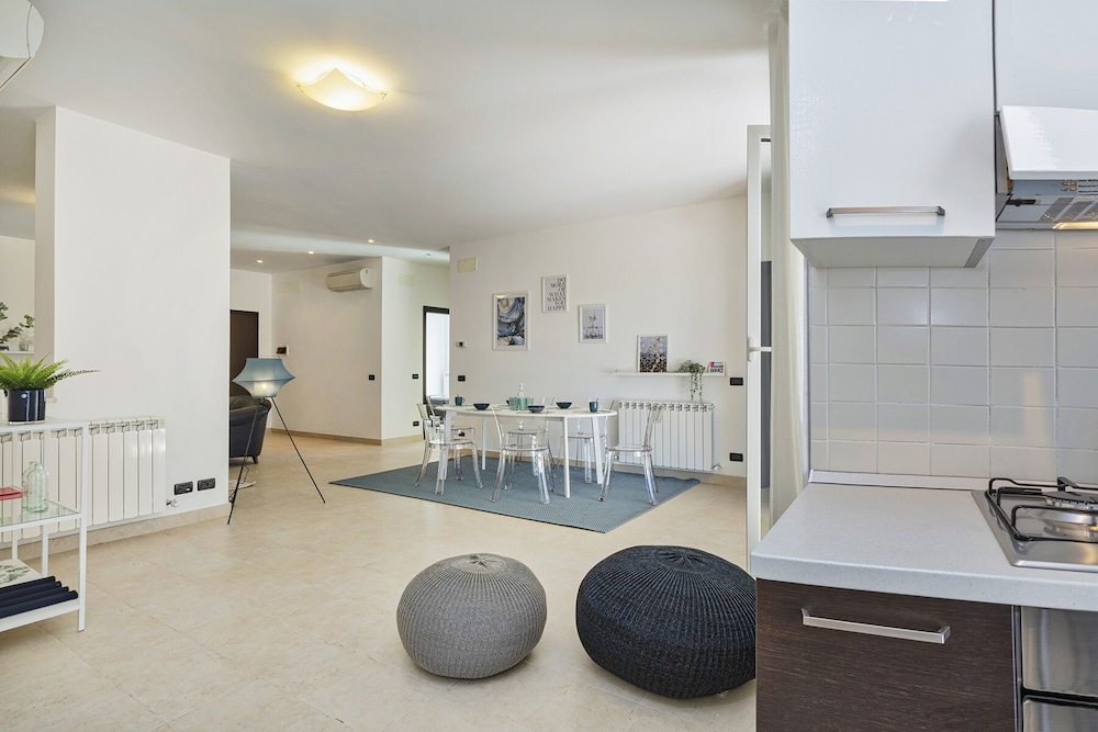 Genoa Vacations - Shelley Apartments By Wonderful Italy - Property Image 22