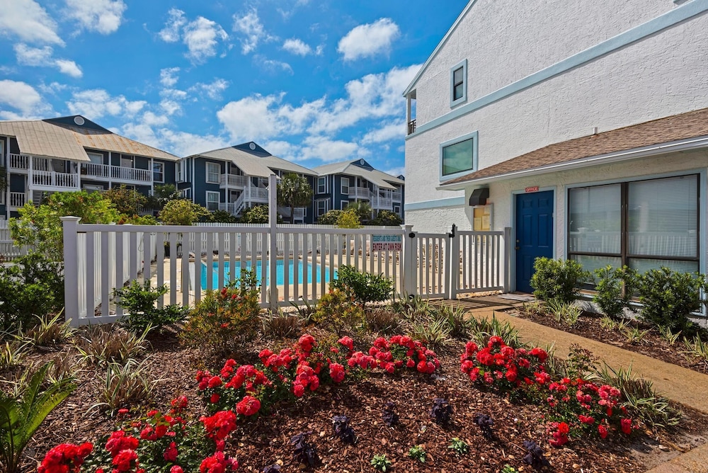 Costa Vista Townhouse #9