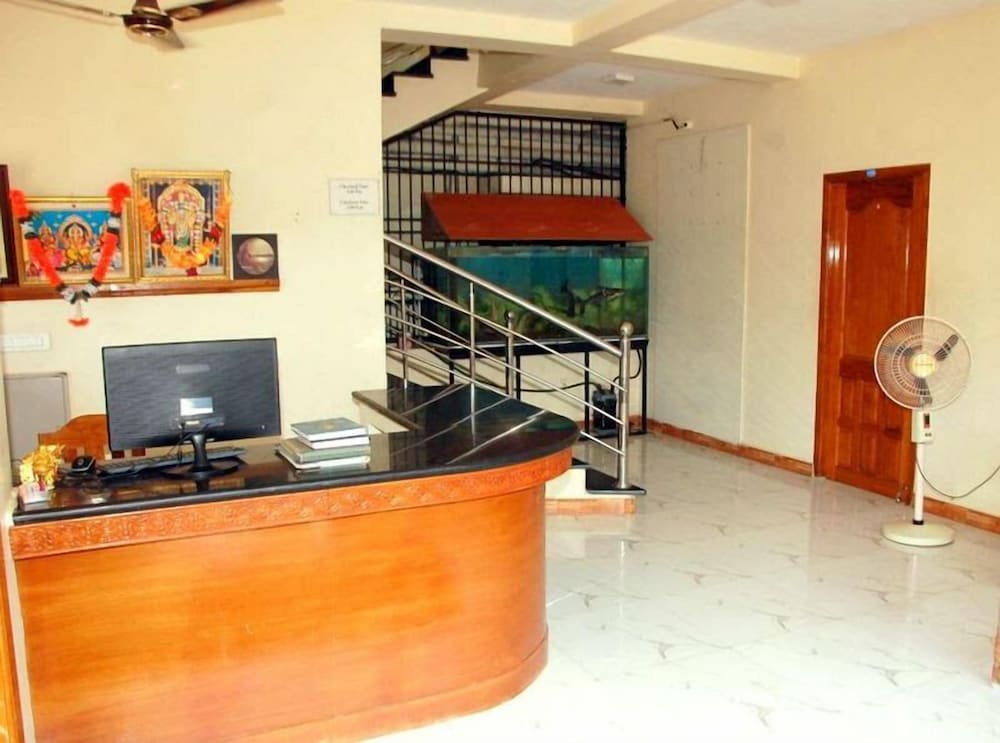JR RESIDENCY