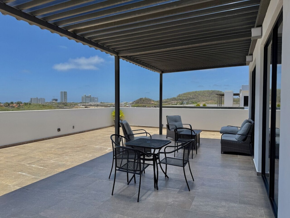 Marina cerritos Condominios