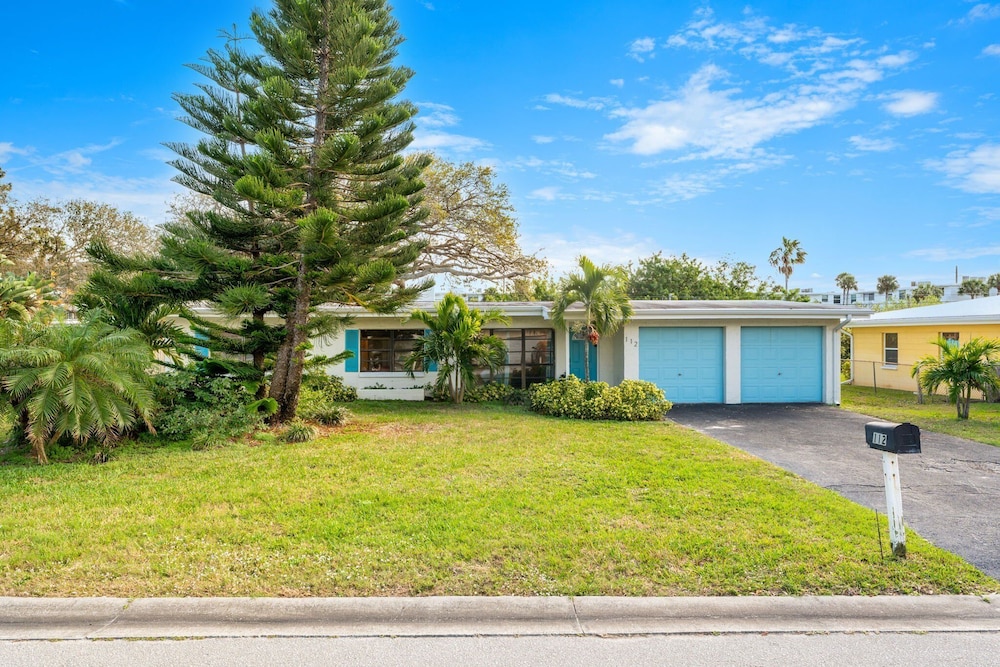 112 Surf Drive