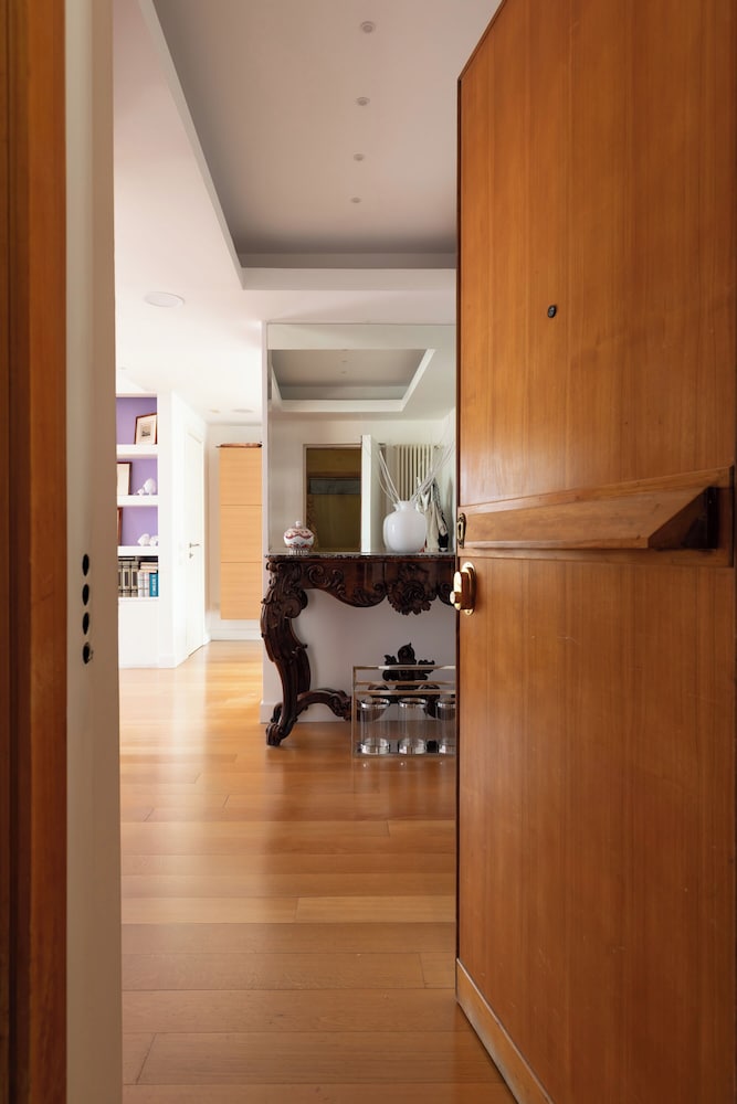 YourHome - Olly House