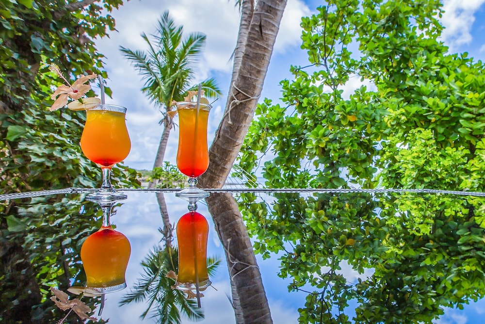 Barefoot Kuata Island Resort Fiji