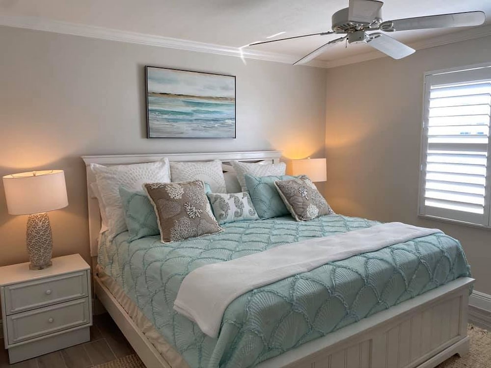 Sea Oats Beach Resort by Liberte