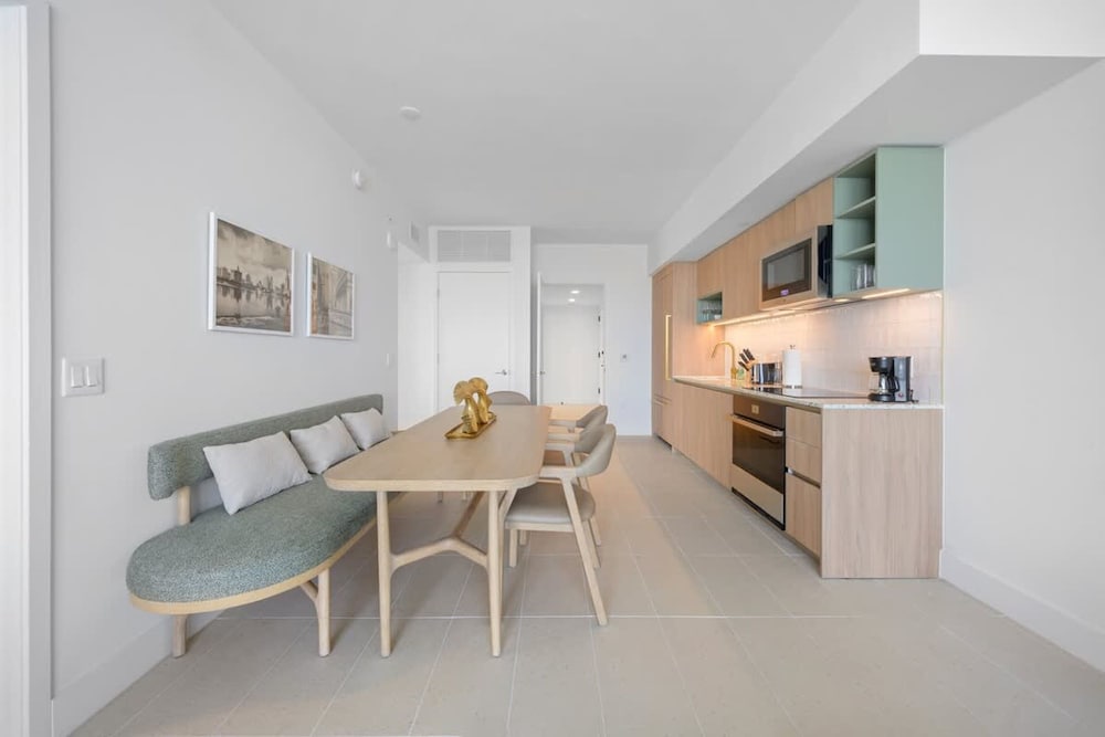 Delightful 3br in Downtown Miami