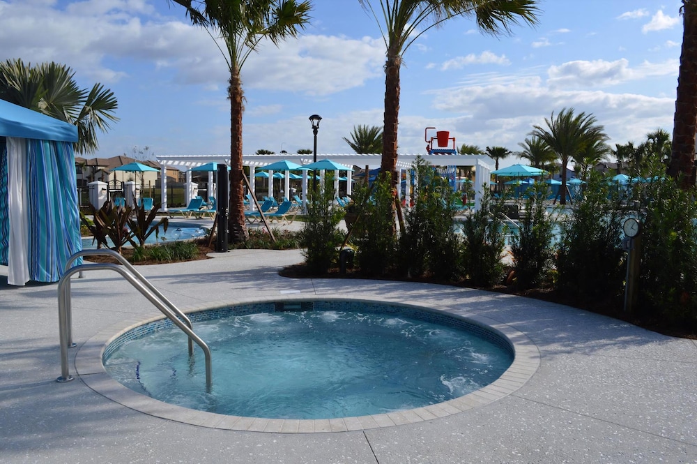 Stay Next Door to Disney at Windsor at Westside