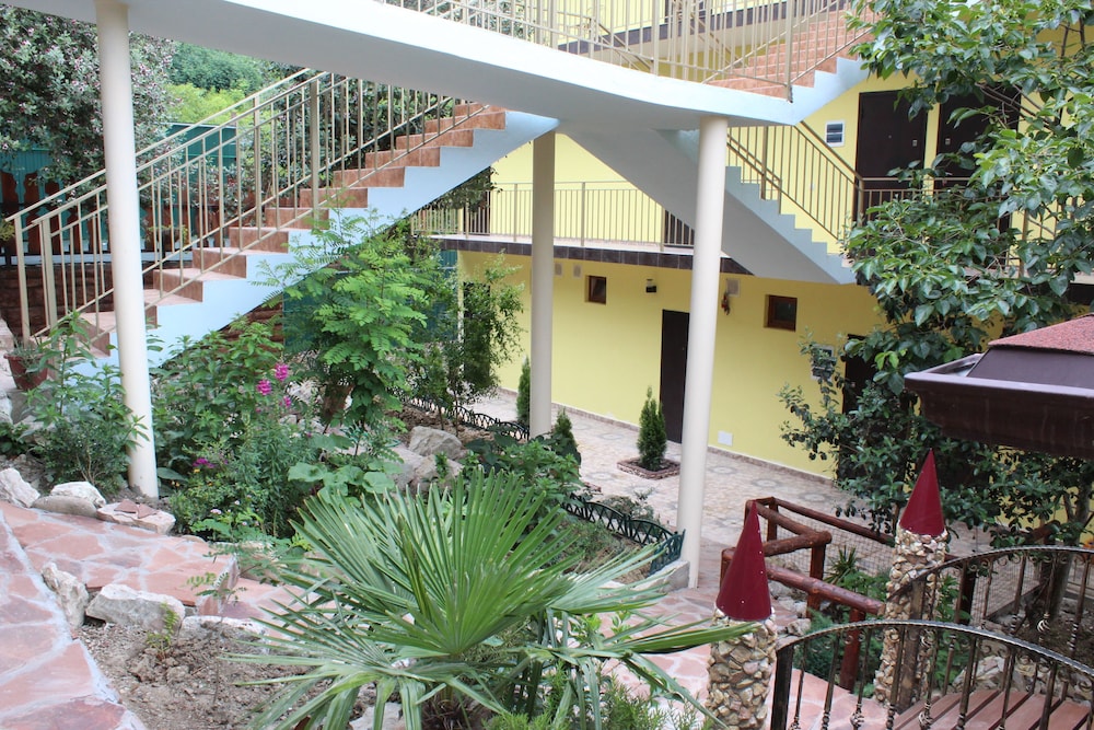 mini hotel Aida