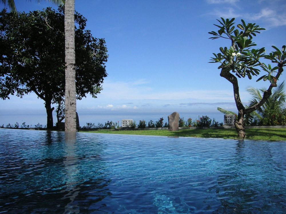 Batulayar Villa - Ocean and Sunset Views view 5