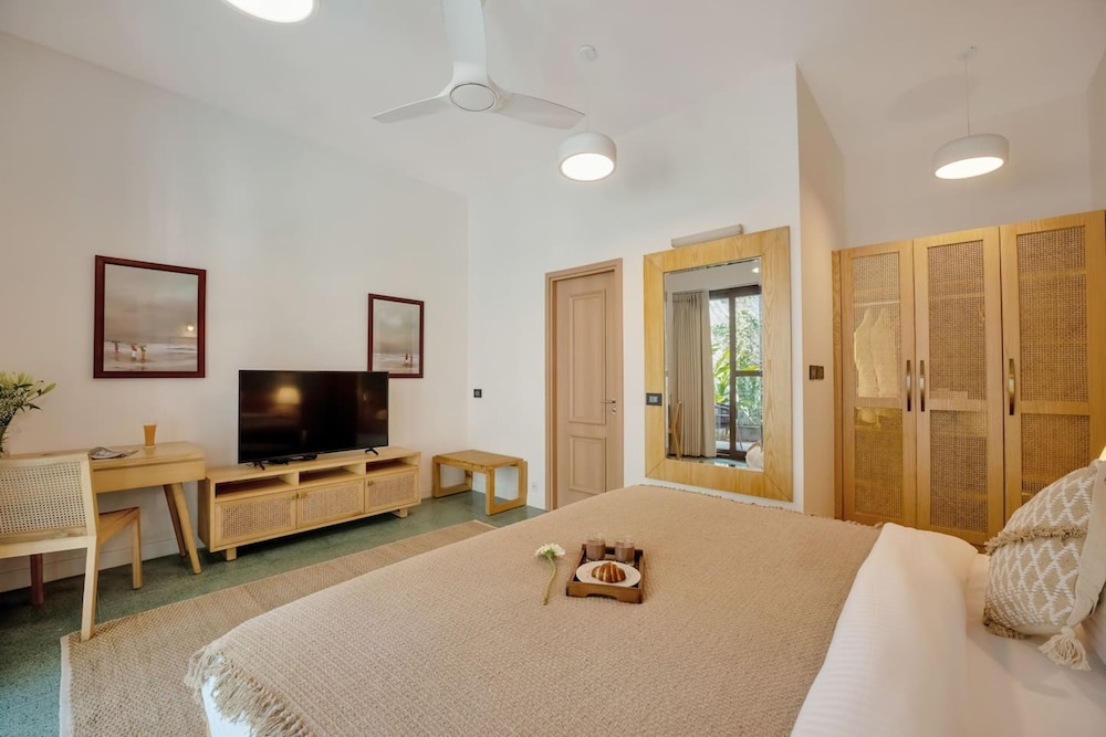 Casa Gola - Lux 3BR Villa w Private Pool in Anjuna